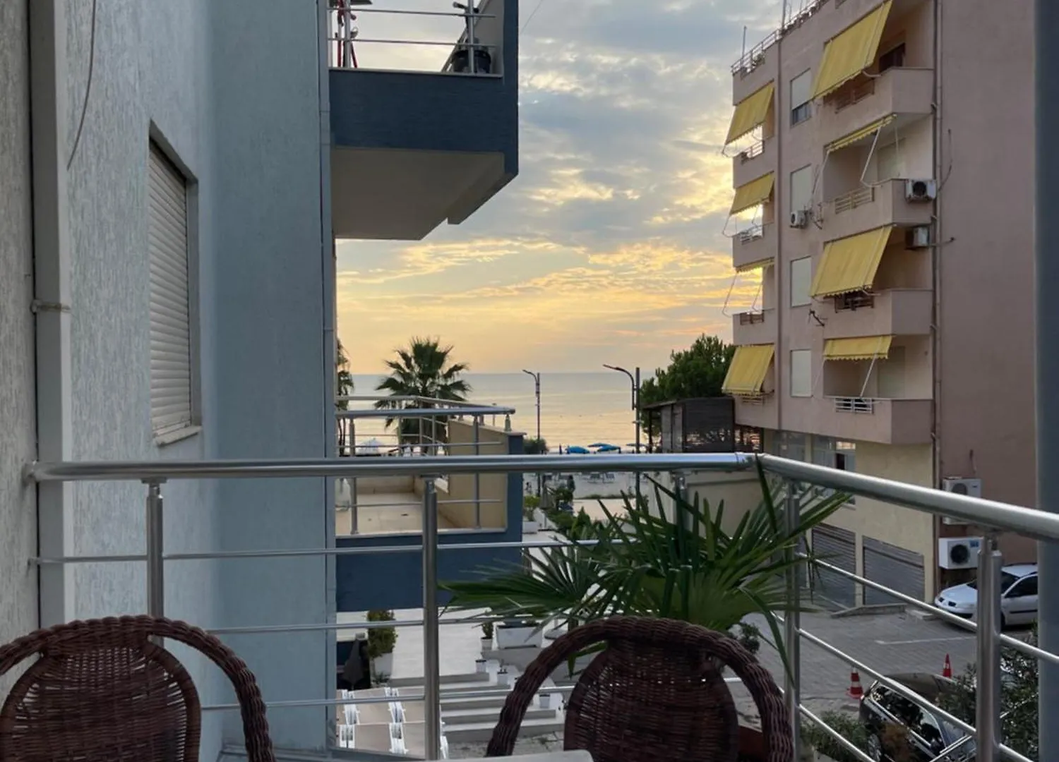 Beachfront Modern Apartment Durres